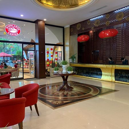 Muong Thanh Holiday Hue Hotel Екстериор снимка