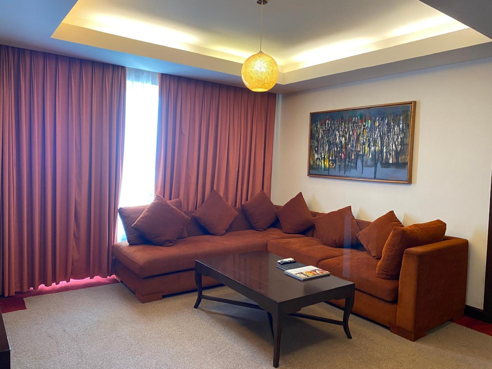 Muong Thanh Holiday Hue Hotel Стая снимка