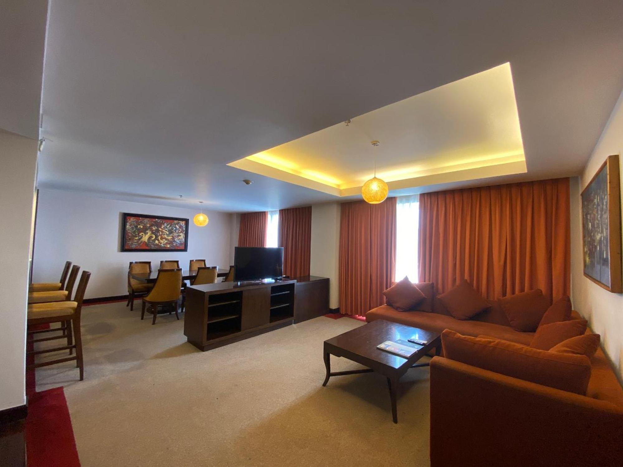 Muong Thanh Holiday Hue Hotel Стая снимка