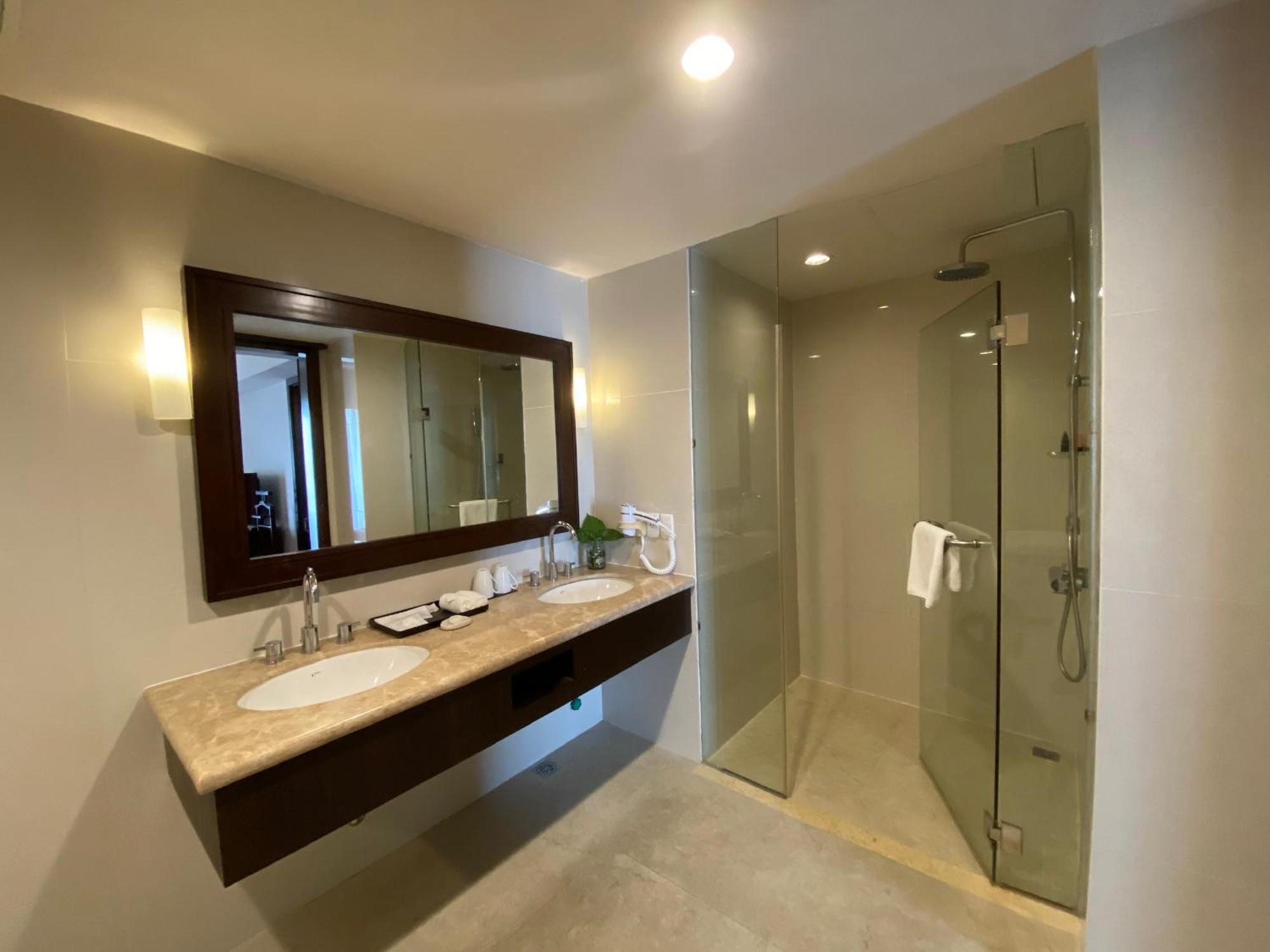 Muong Thanh Holiday Hue Hotel Стая снимка