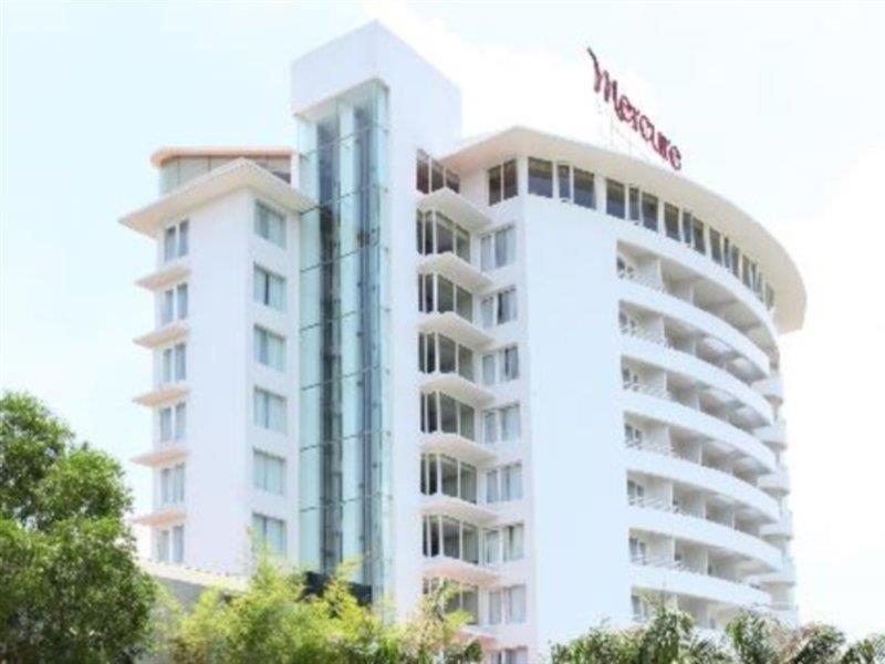 Muong Thanh Holiday Hue Hotel Екстериор снимка