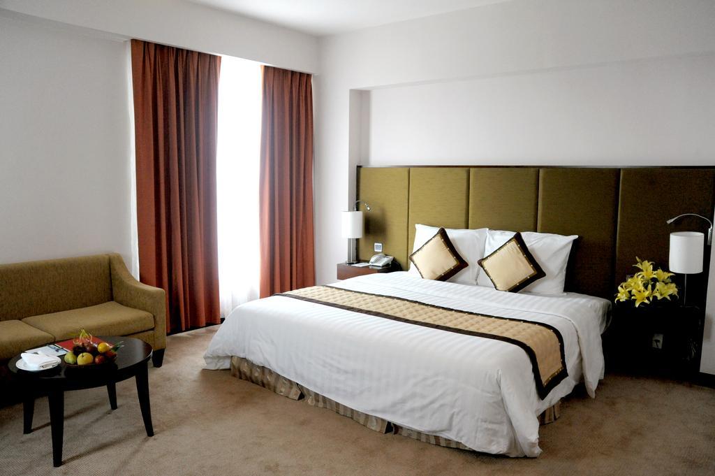 Muong Thanh Holiday Hue Hotel Екстериор снимка