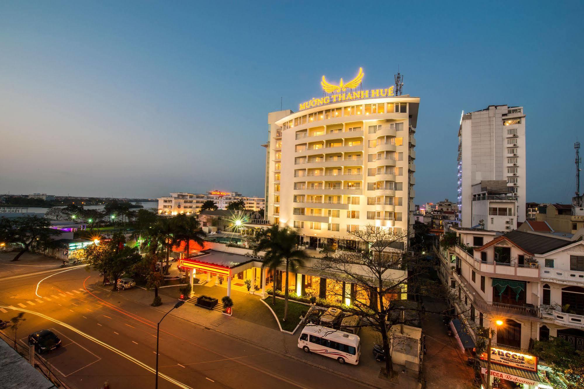 Muong Thanh Holiday Hue Hotel Екстериор снимка